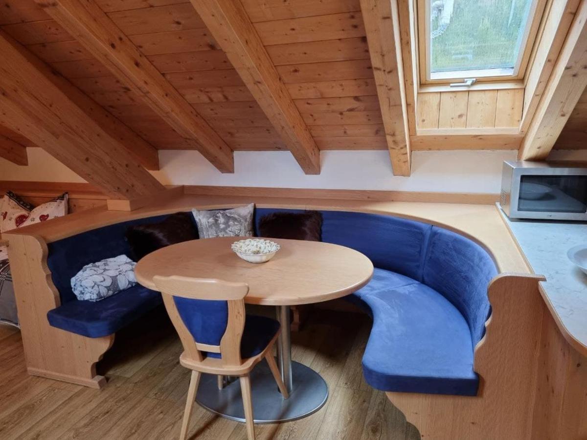 Pian Schiavaneis B&B Apartament Canazei Luaran gambar