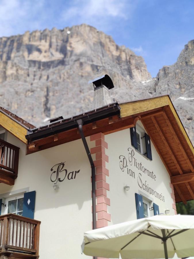 Pian Schiavaneis B&B Apartament Canazei Luaran gambar